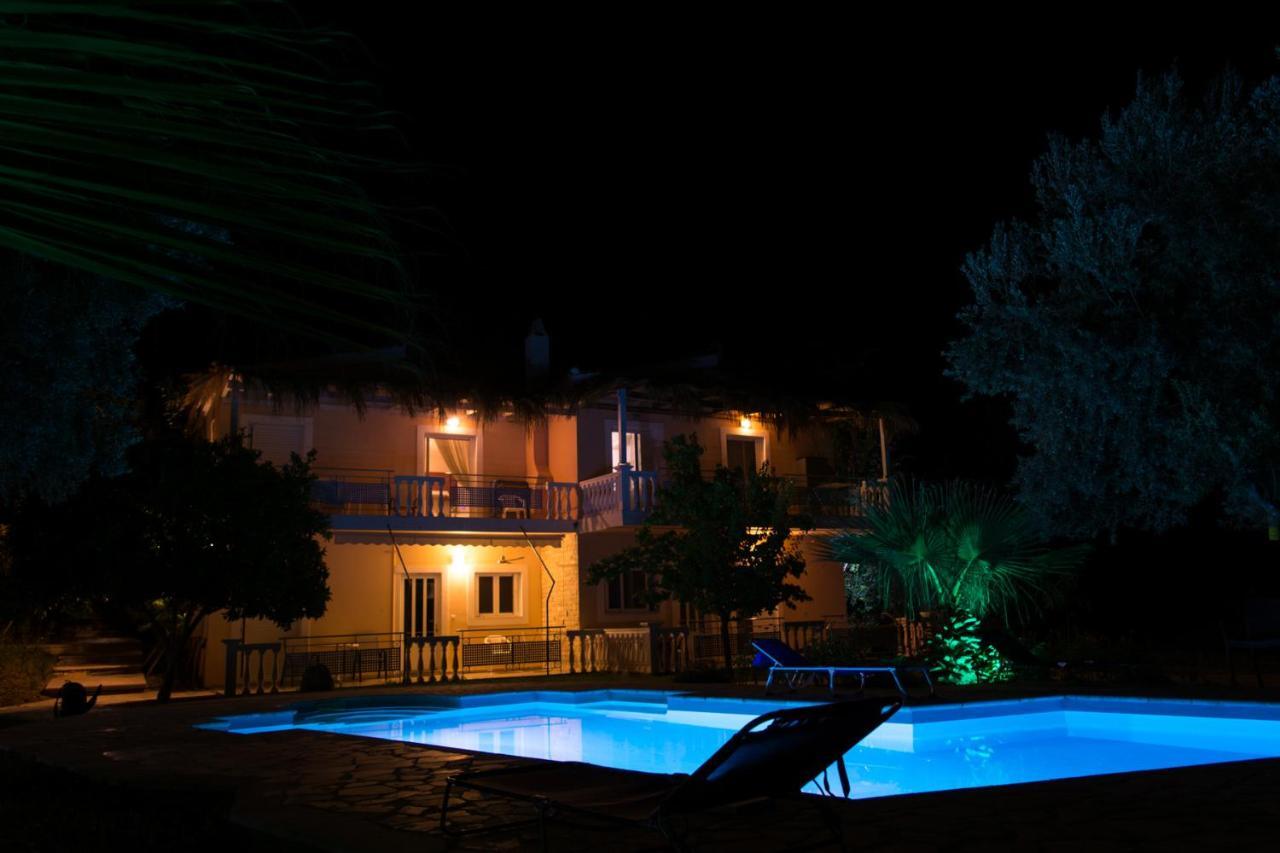 Apartament Doroufi *